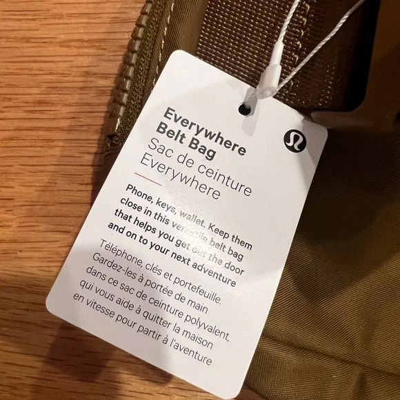Lululemon Everywhere Belt Bag - Picture 5 of 5